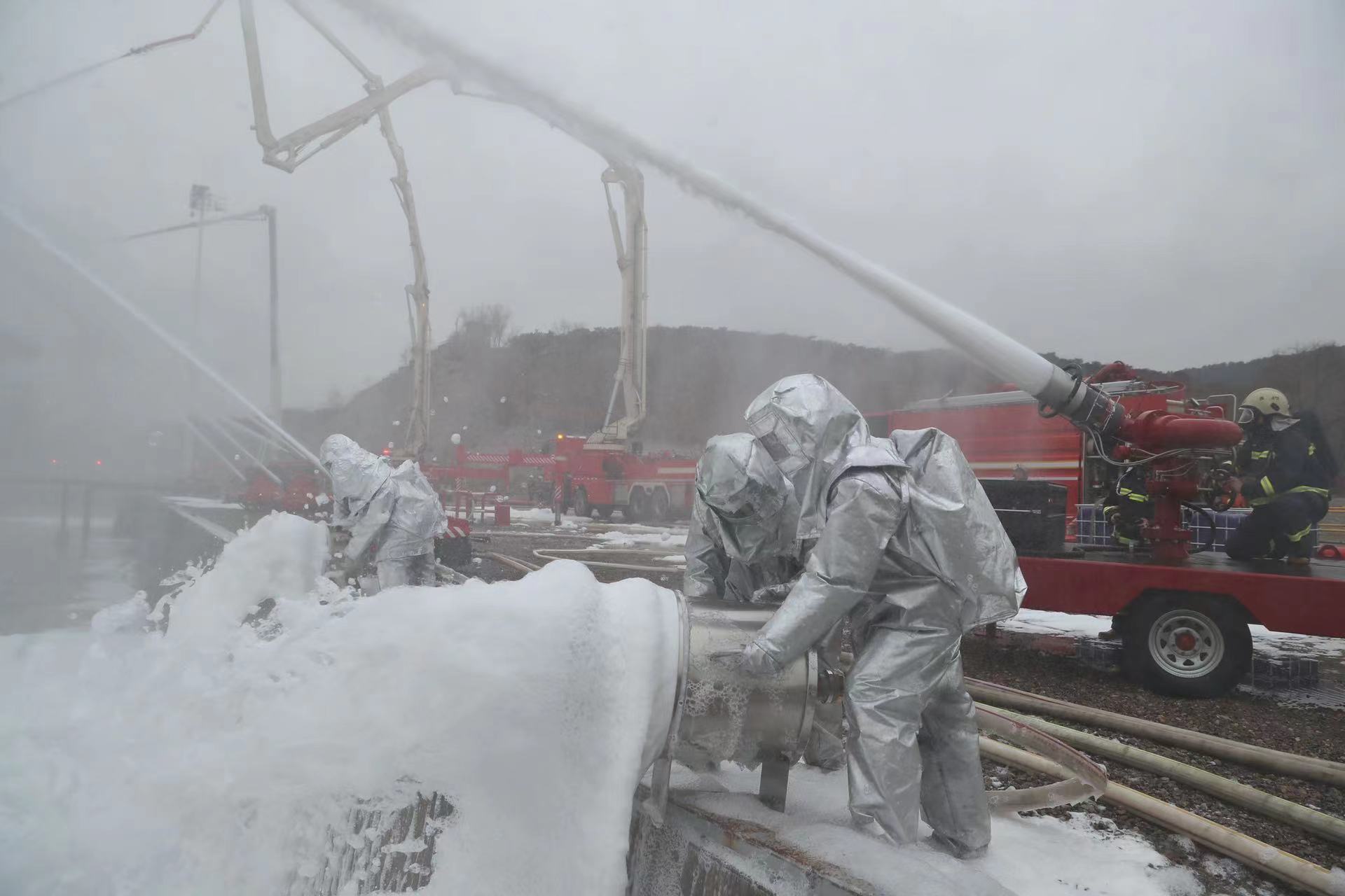 無人機大顯身手 北京火災現場應急救援演練成功(圖1)